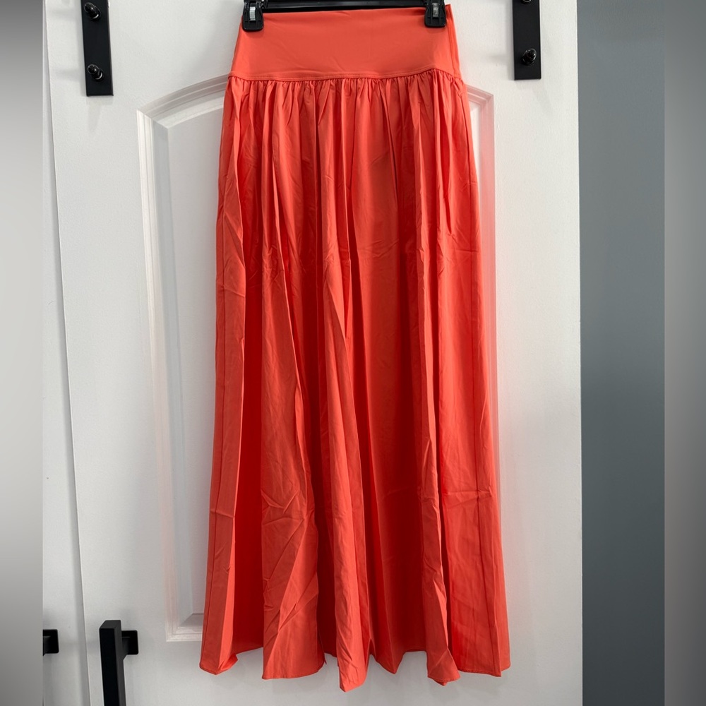 NWT HALARA Vibrant Orange Breezeful™ High-Waisted Split 2-in-1 Flowy Maxi Skirt